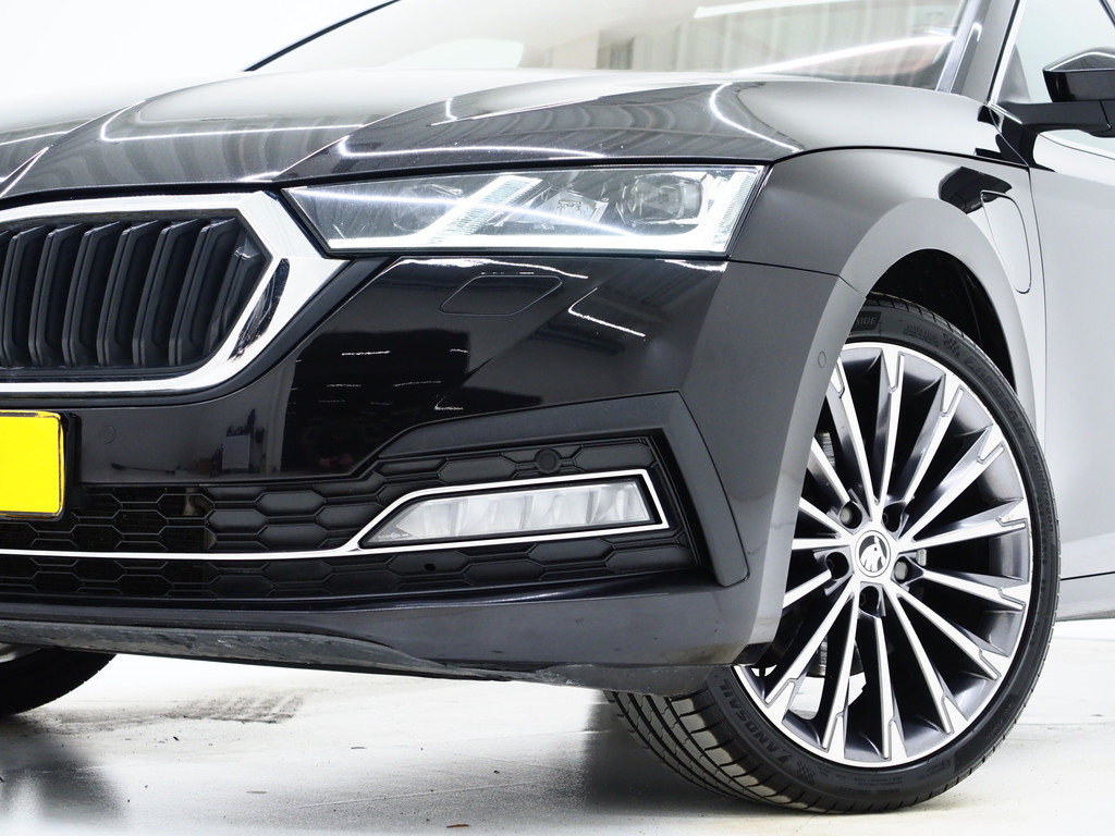 Škoda Octavia Combi 1.4 TSI iV PHEV Style 51