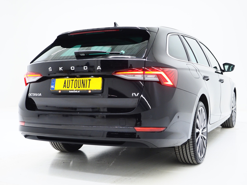 Škoda Octavia Combi 1.4 TSI iV PHEV Style 8