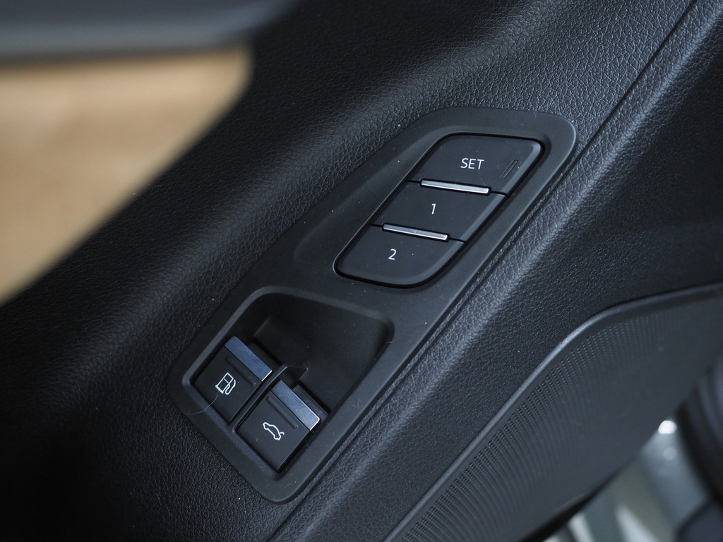 Audi Q3 45 TFSI e S-Line Edition Black 20