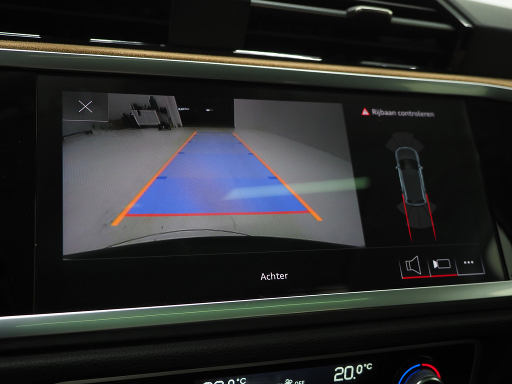 Audi Q3 45 TFSI e S-Line Edition Black 83