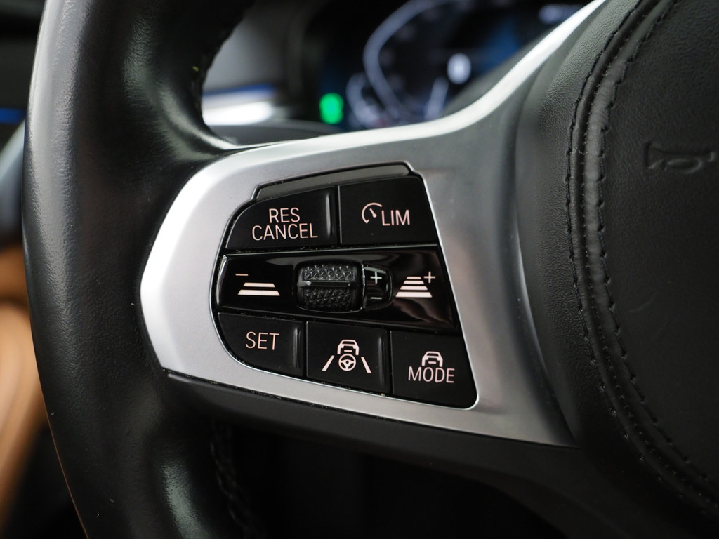 BMW 5 Serie Touring 530e Luxury Line 23