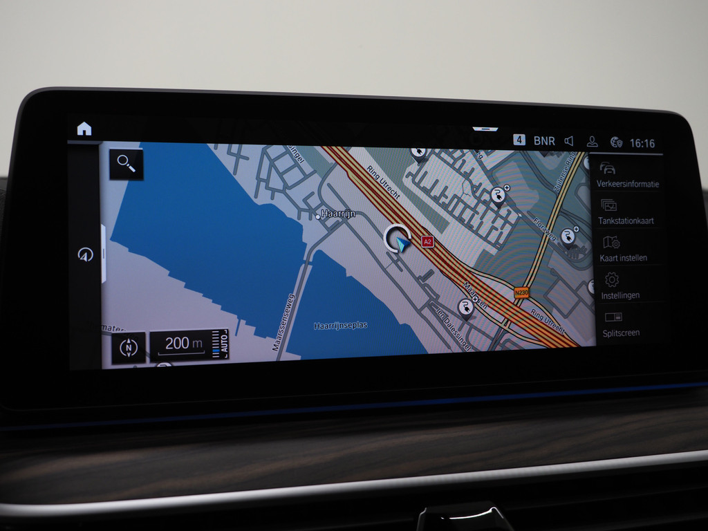 BMW 5 Serie Touring 530e Luxury Line 30