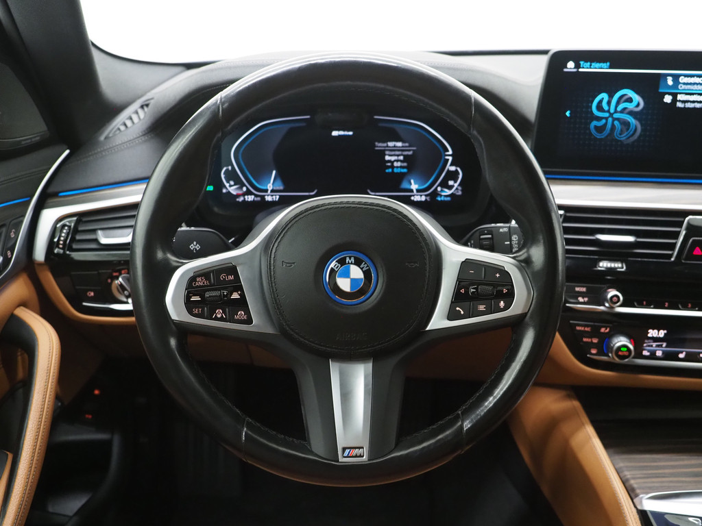 BMW 5 Serie Touring 530e Luxury Line 40