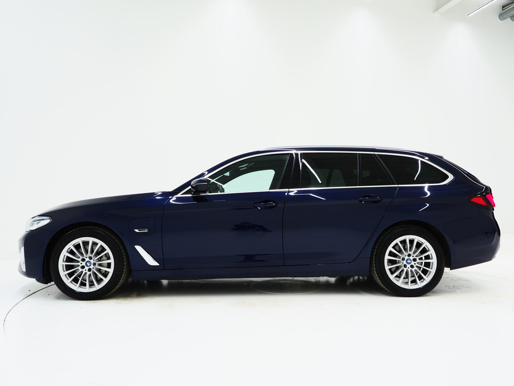 BMW 5 Serie Touring 530e Luxury Line 47