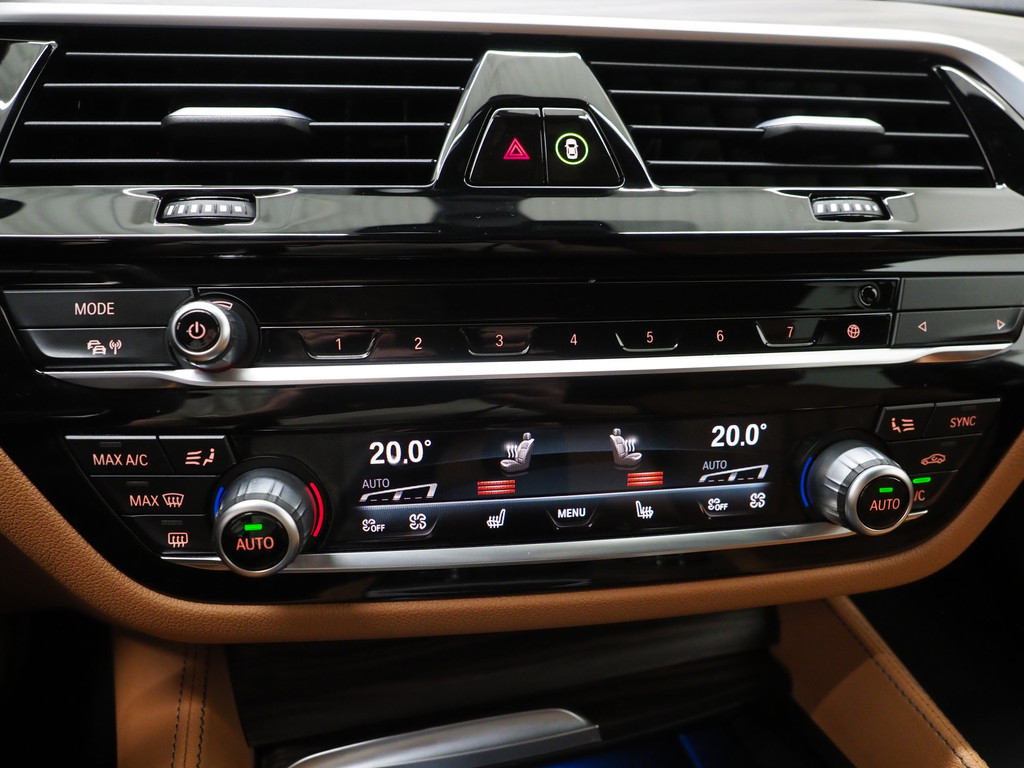 BMW 5 Serie Touring 530e Luxury Line 80