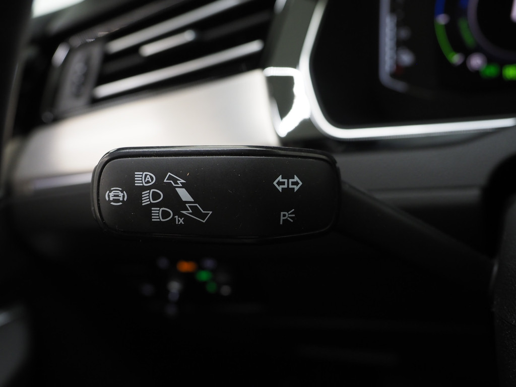 Volkswagen Passat Variant 1.4 TSI PHEV GTE R-Line 22