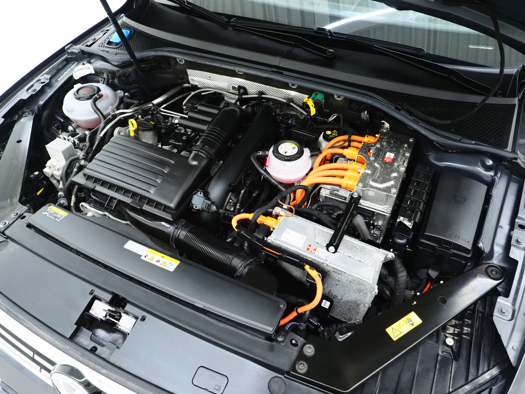 Volkswagen Passat Variant 1.4 TSI PHEV GTE R-Line 6