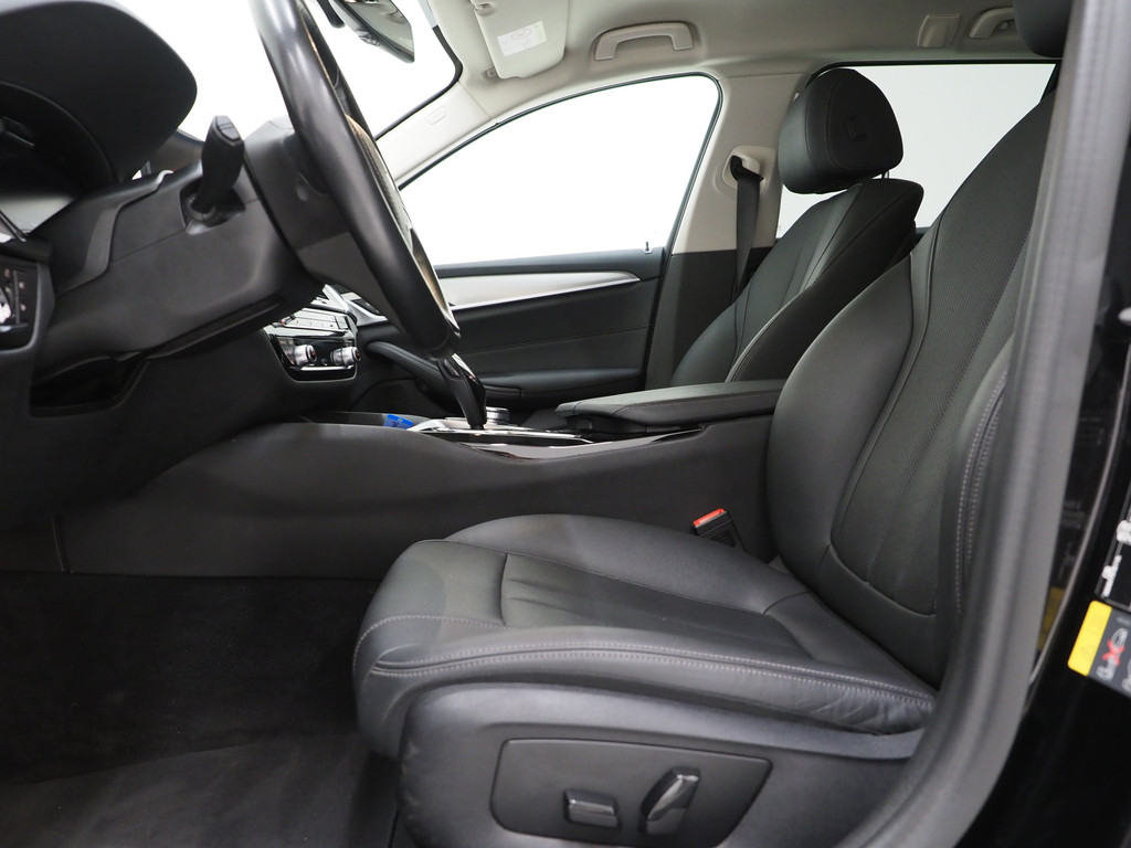 BMW 5 Serie Touring 530e xDrive 14
