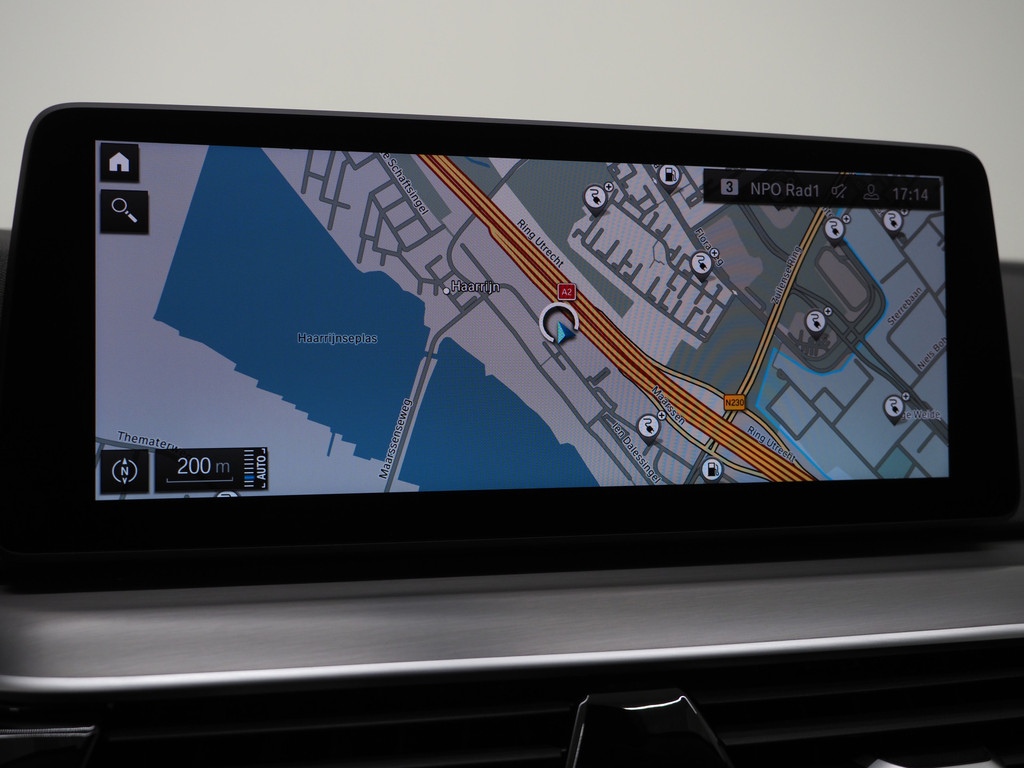 BMW 5 Serie Touring 530e xDrive 26