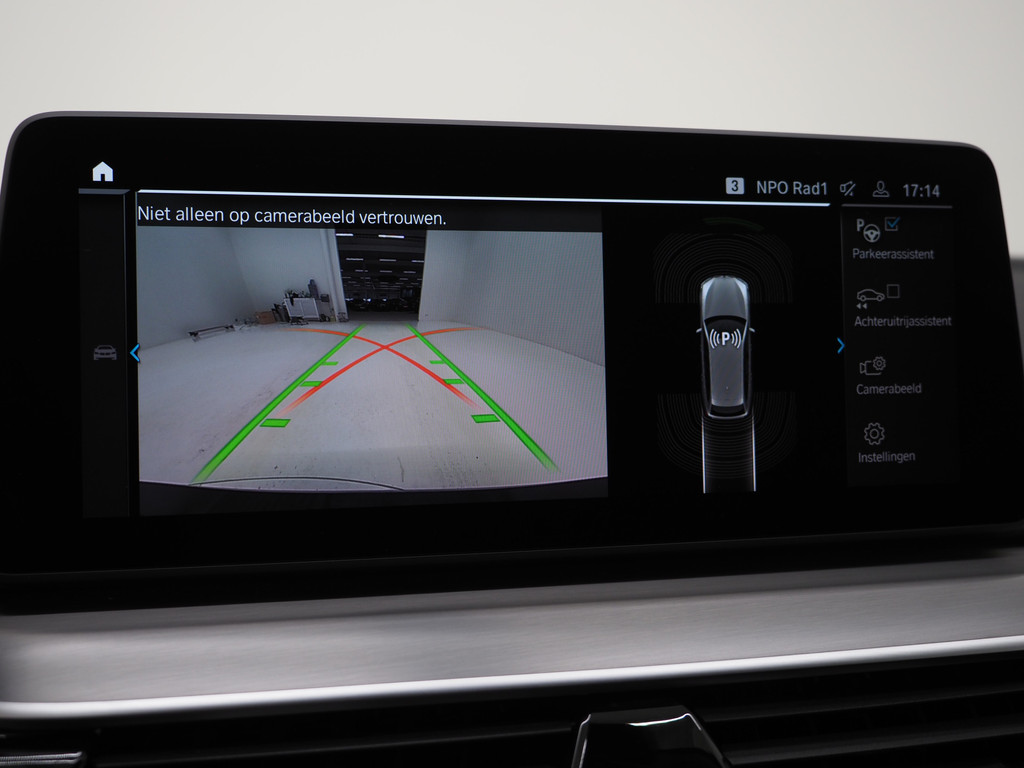 BMW 5 Serie Touring 530e xDrive 29