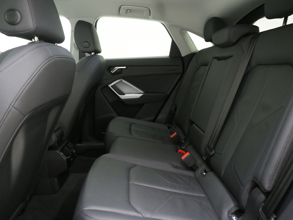 Audi Q3 Sportback 45 TFSI e Edition 73