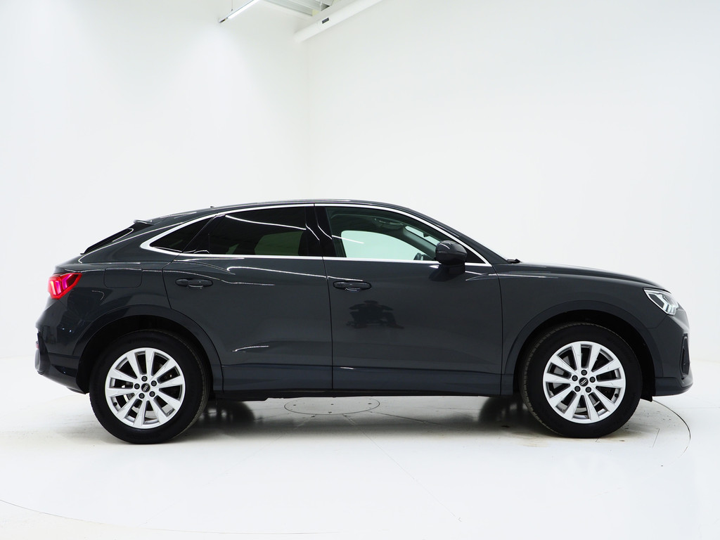 Audi Q3 Sportback 45 TFSI e Edition 9