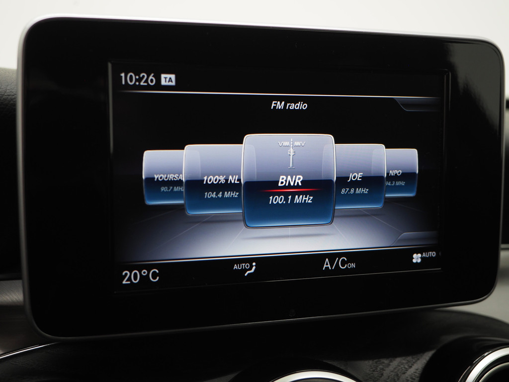 Mercedes-Benz C-Klasse Estate 180 AMG 26