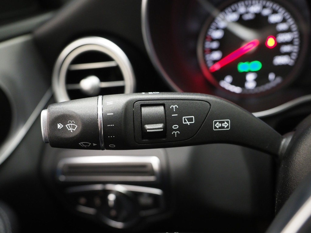 Mercedes-Benz C-Klasse Estate 180 AMG 57