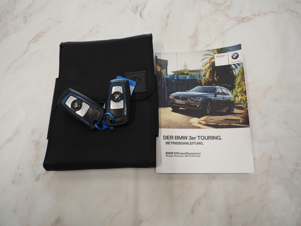 BMW 3 Serie Touring 320i M Sport Shadow 46