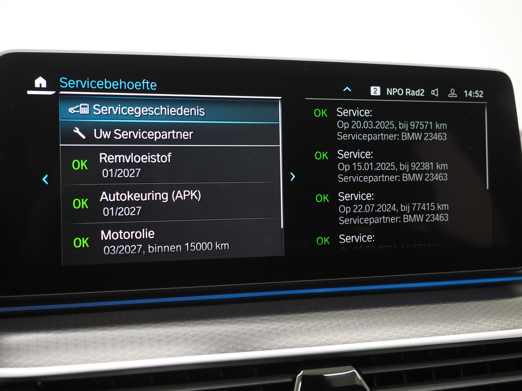 BMW 5 Serie Touring 530e xDrive M Sport 32