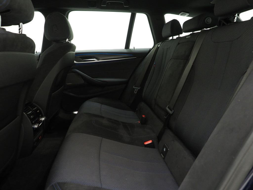 BMW 5 Serie Touring 530e xDrive M Sport 40