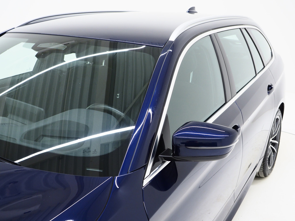 BMW 5 Serie Touring 530e xDrive M Sport 58