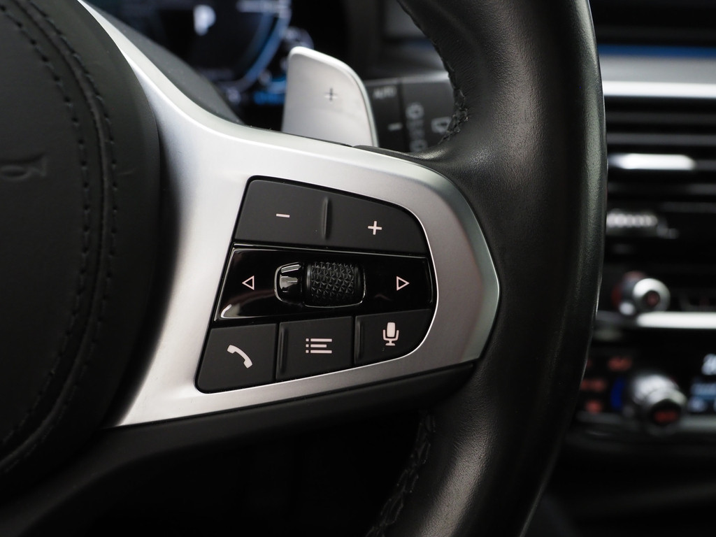 BMW 5 Serie Touring 530e xDrive M Sport 71