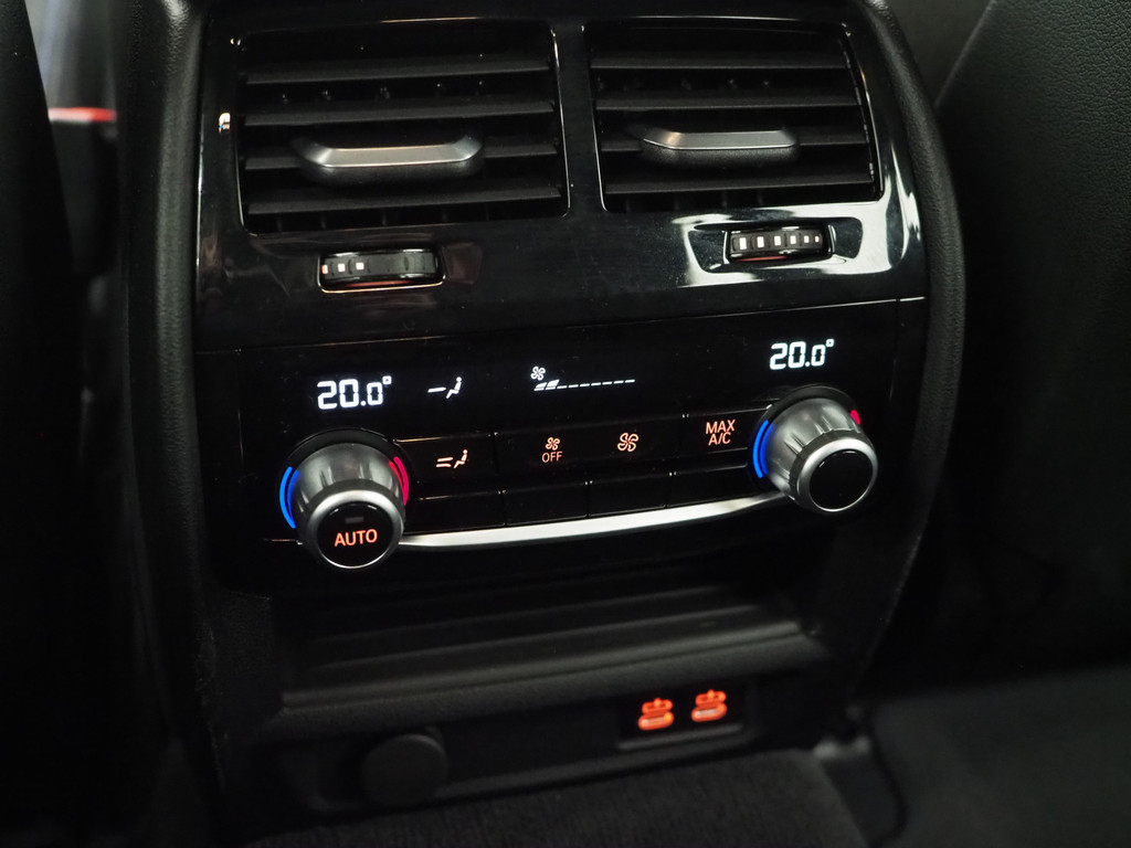 BMW 5 Serie Touring 530e xDrive M Sport 83