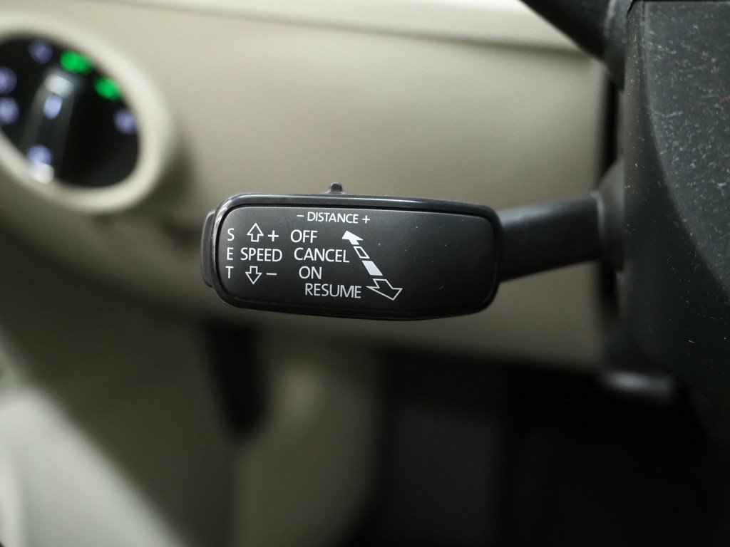 Škoda Superb Combi 1.4 TSI iV Laurin & Klement 22