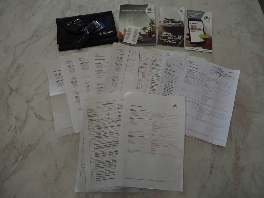 Škoda Superb Combi 1.4 TSI iV Laurin & Klement 7