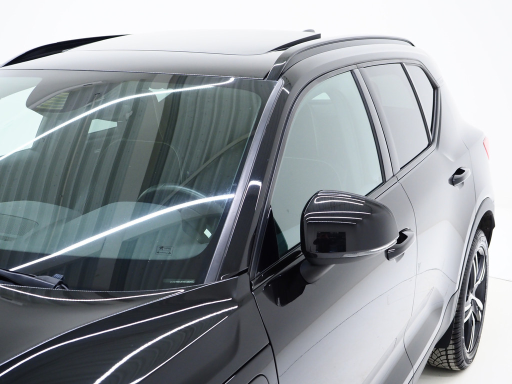 Volvo XC40 1.5 T5 Recharge R-Design 12