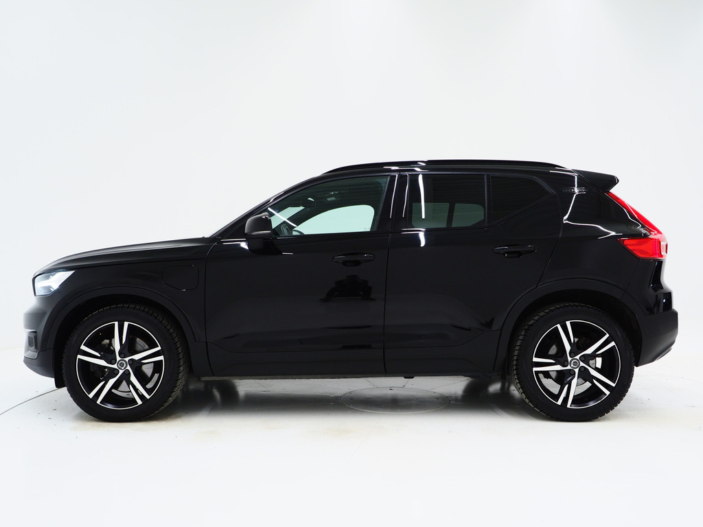 Volvo XC40 1.5 T5 Recharge R-Design 37