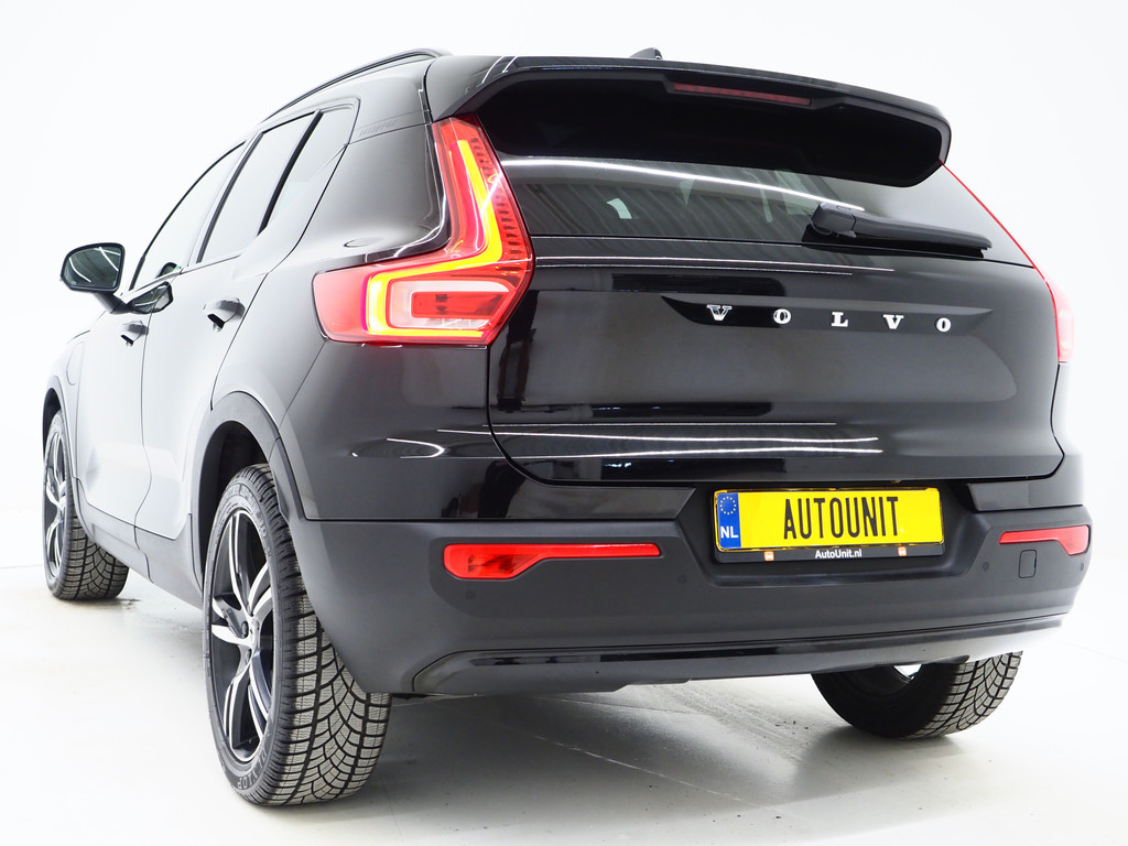 Volvo XC40 1.5 T5 Recharge R-Design 38