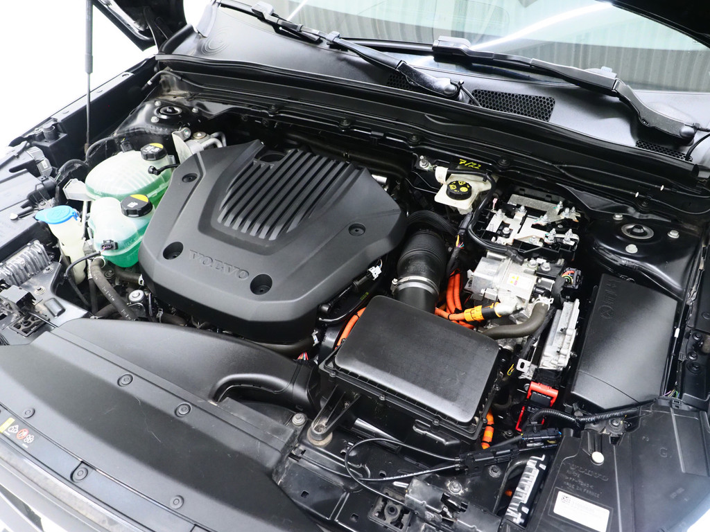 Volvo XC40 1.5 T5 Recharge R-Design 42