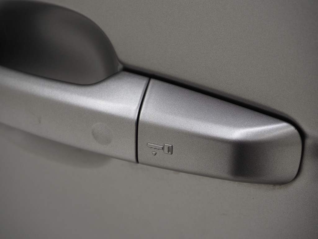 Land Rover Range Rover Sport 2.0 P400e HSE Dynamic SVO Satin 14