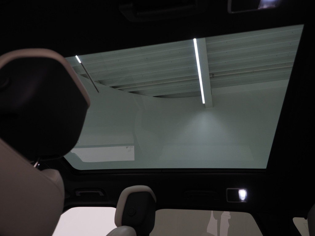 Land Rover Range Rover Sport 2.0 P400e HSE Dynamic SVO Satin 82