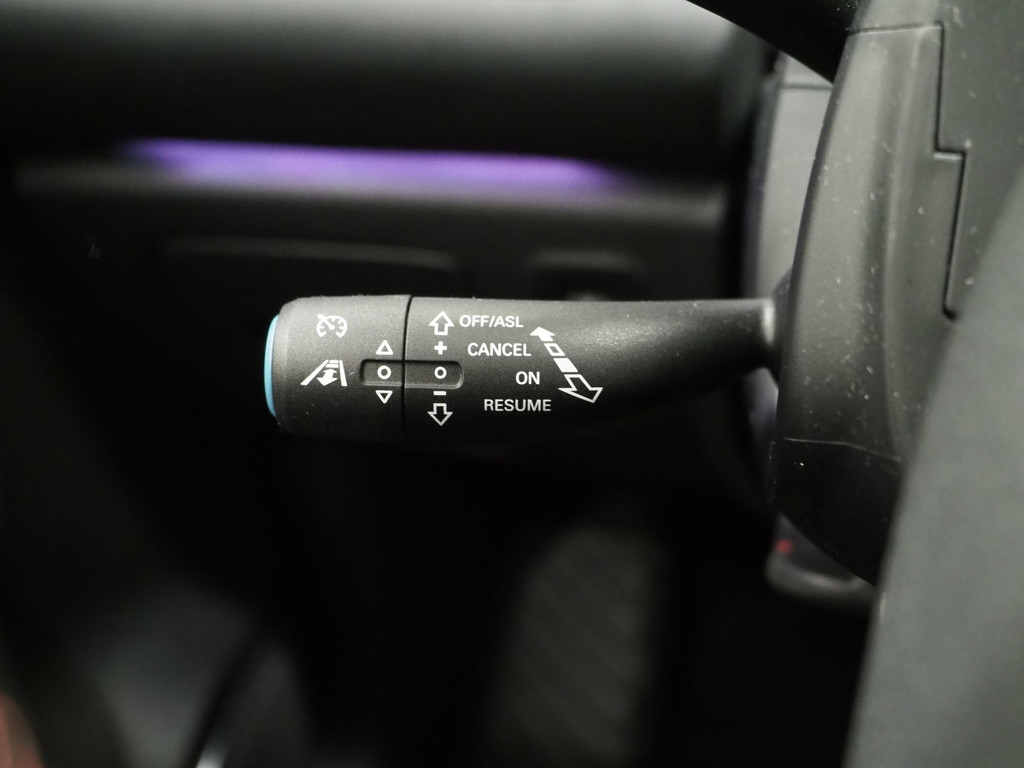 MG EHS 1.5 TGDI Luxury 21