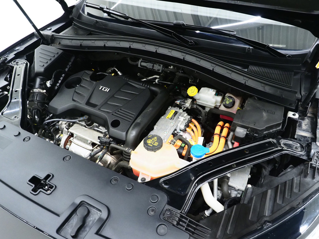 MG EHS 1.5 TGDI Luxury 46