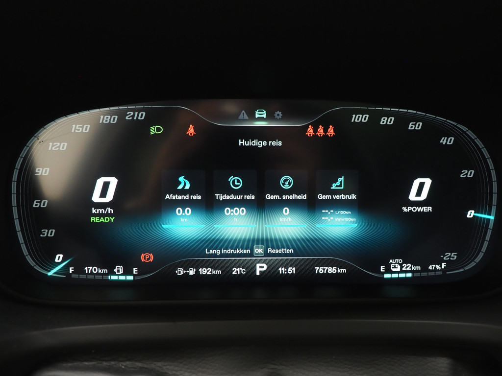 MG EHS 1.5 TGDI Luxury 65