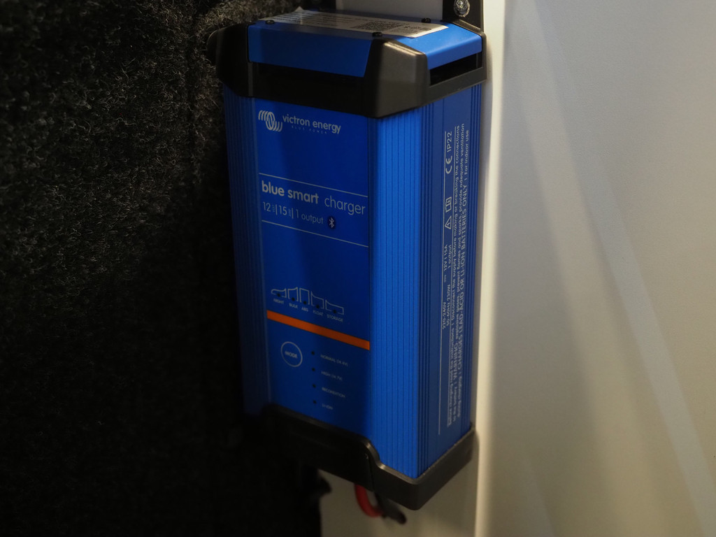 Volkswagen California California 2.0 TDI T6.1 Forest 120