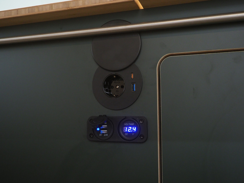 Volkswagen California California 2.0 TDI T6.1 Forest 124