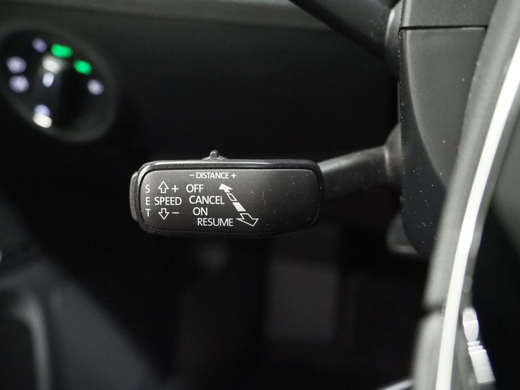 Škoda Superb Combi 1.4 TSI iV Laurin & Klement 70