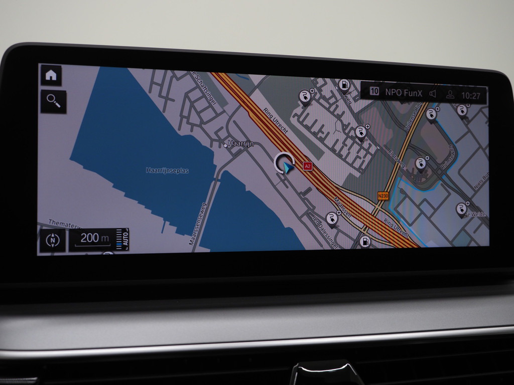 BMW 5 Serie Touring 530e xDrive 26