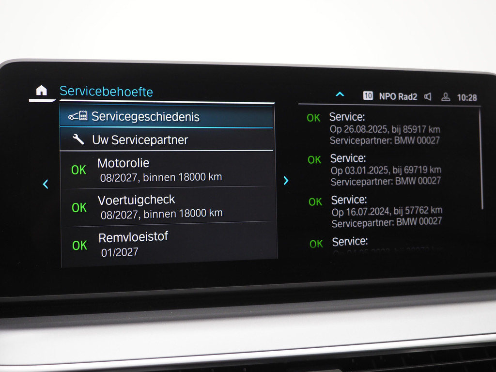 BMW 5 Serie Touring 530e xDrive 28