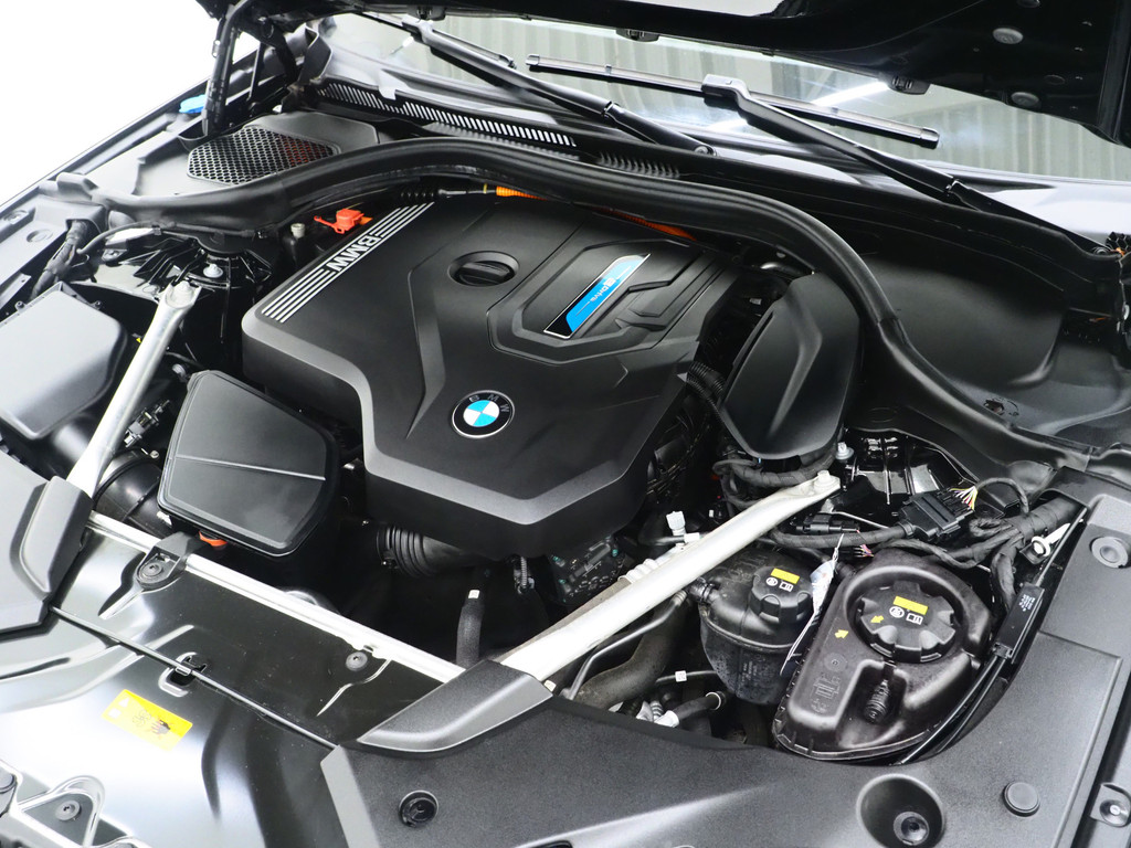 BMW 5 Serie Touring 530e xDrive 46