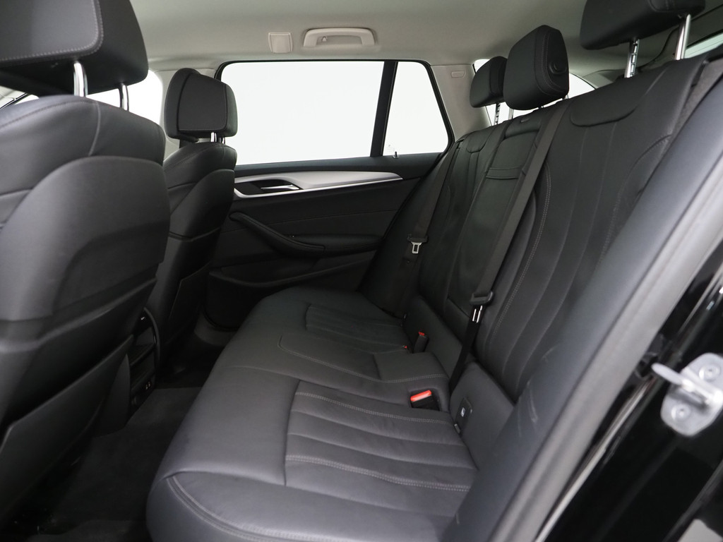 BMW 5 Serie Touring 530e xDrive 75