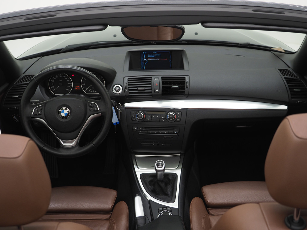 BMW 1-SERIE CABRIOLET 118i Exclusive Edition 40