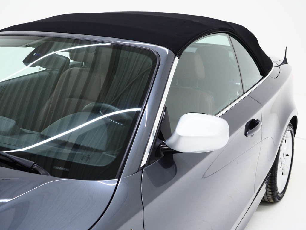 BMW 1-SERIE CABRIOLET 118i Exclusive Edition 62