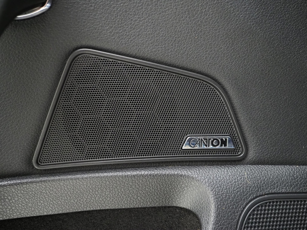 Škoda Superb Combi 1.4 TSI iV Laurin & Klement 19