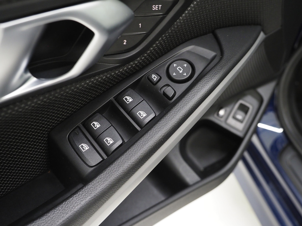 BMW 3 Serie Touring 320e Shadow Line 18