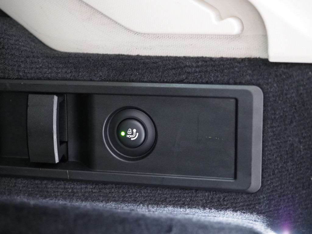 BMW 3 Serie Touring 320e Shadow Line 80