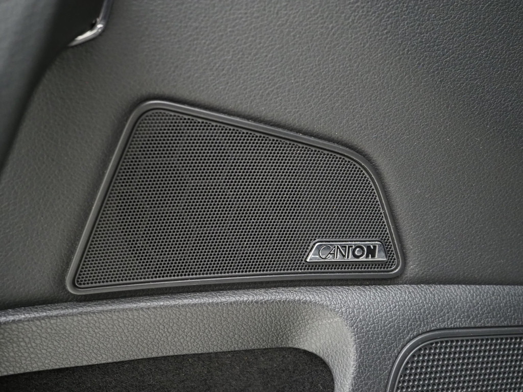 Škoda Superb Combi 1.4 TSI iV Laurin & Klement 19