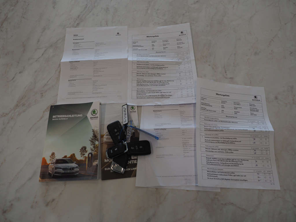 Škoda Superb Combi 1.4 TSI iV Laurin & Klement 7