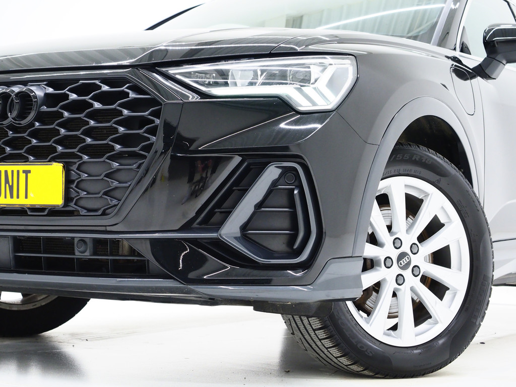 Audi Q3 Sportback 45 TFSI e Edition 1